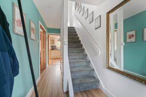 Entrance Hallway- click for photo gallery